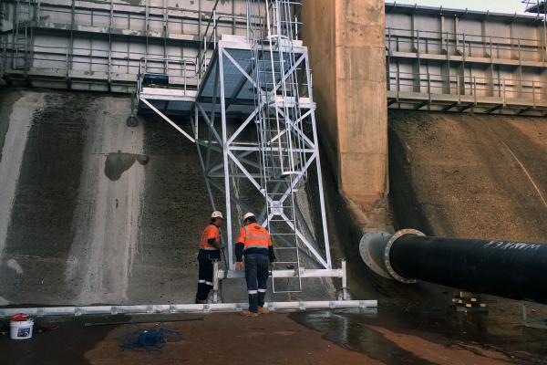 Anchor Inspection & lift off testing